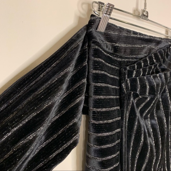 J.O.A. Asymmetrical Mini Skirt - Picture 5 of 9